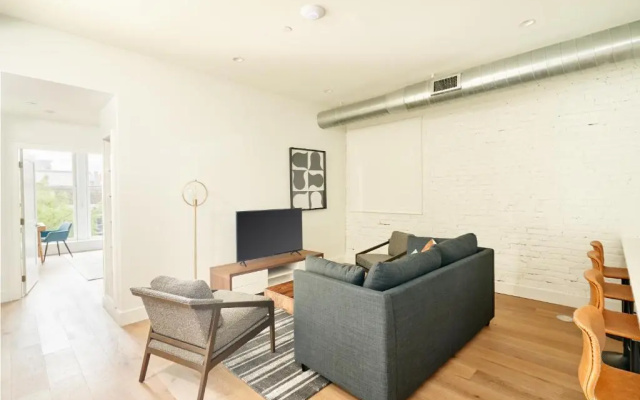 Superior Apartment