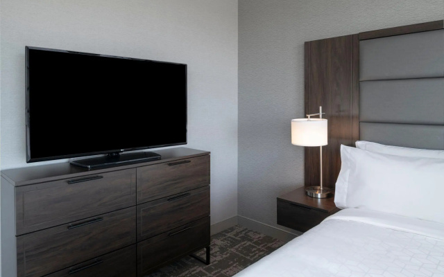 Double Suite with partial view