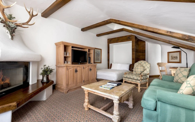 1 Bedroom Double Suite with balcony