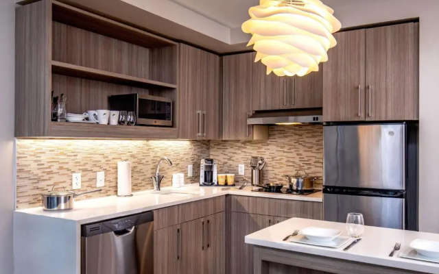 1 Bedroom Double Suite
