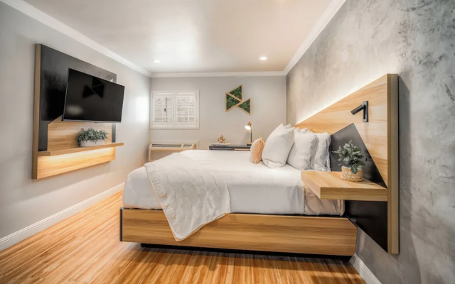 Comfort room