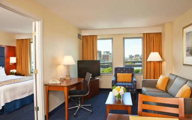 1 Bedroom Double Suite with view
