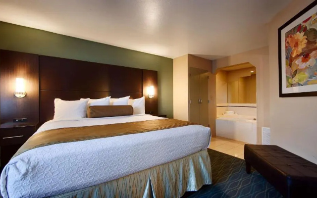 2 Bedrooms Double Suite