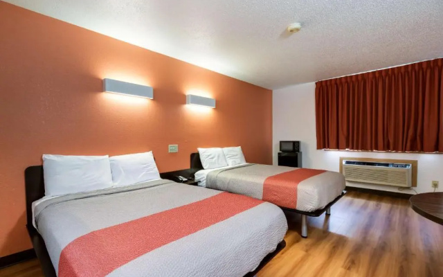 Classic Quadruple room
