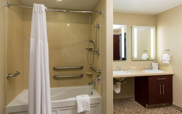 1 Bedroom Double Suite