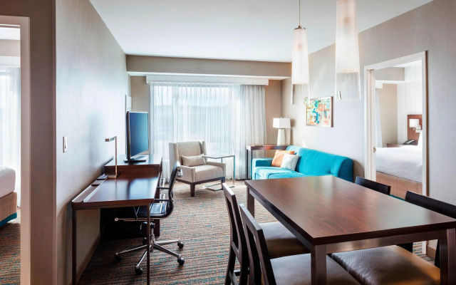 2 Bedrooms Suite
