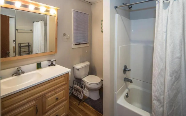 3 Bedrooms Cottage
