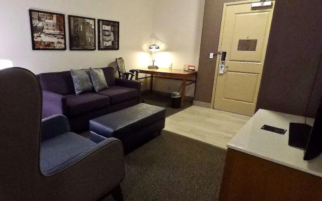 Double Suite