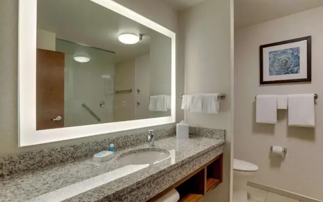Deluxe room with balcony and with view
