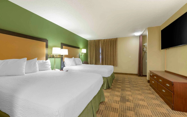 Quadruple Suite