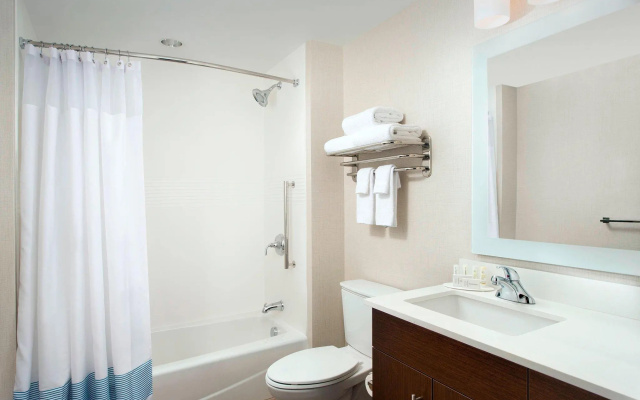 1 Bedroom Double Suite