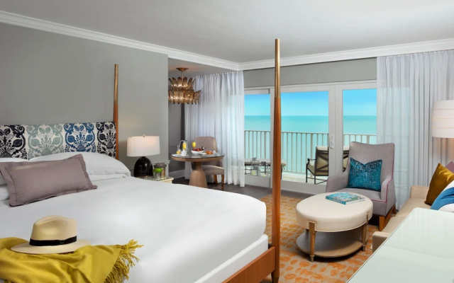 Premium Gulf Tower Double room beachfront