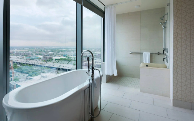 Double Suite with pool view