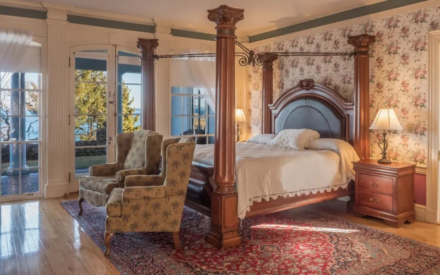 Standard Double room with ocean view
