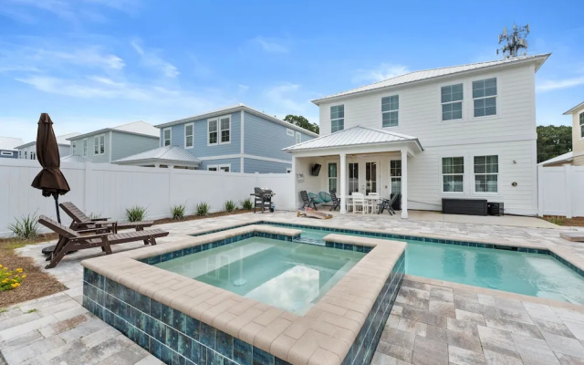 5 Bedrooms Cottage