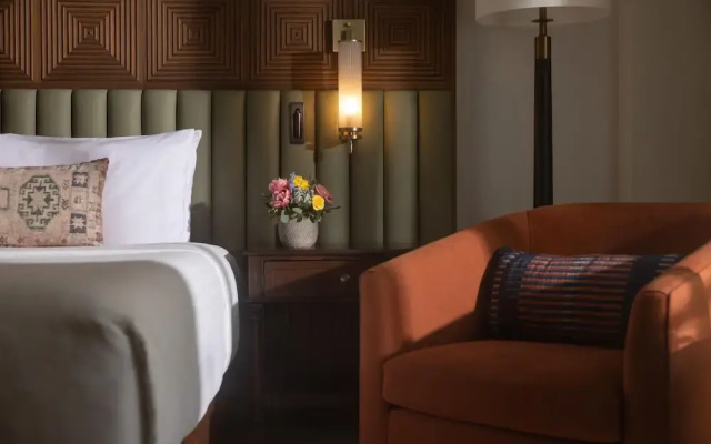 Seven Double room