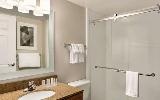 2 Bedrooms Suite