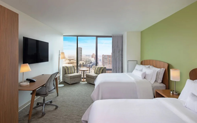 Executive Quadruple Suite with city view