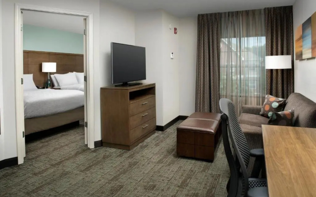 2 Bedrooms Suite