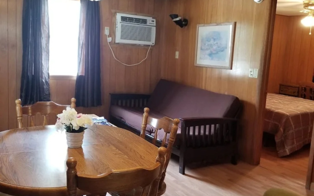 2 Bedrooms Standard Cottage