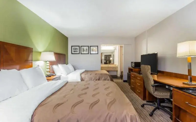 Standard Quadruple room