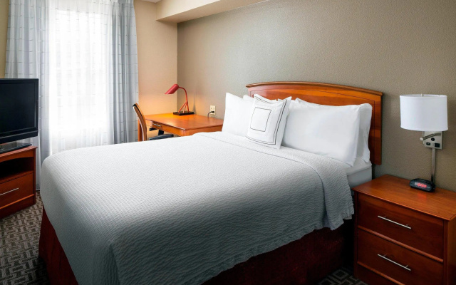 2 Bedrooms Suite