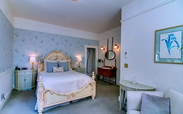 Standard room with garden view