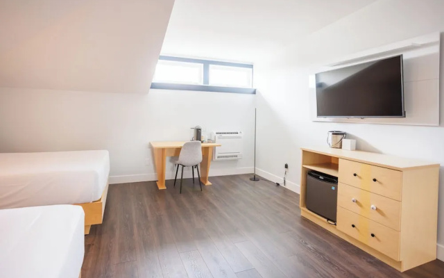 Comfort room