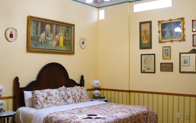 Classic room
