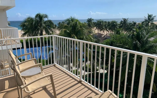 Suite with sea view