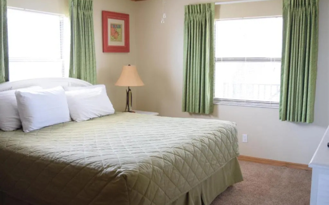 1 Bedroom Suite oceanfront