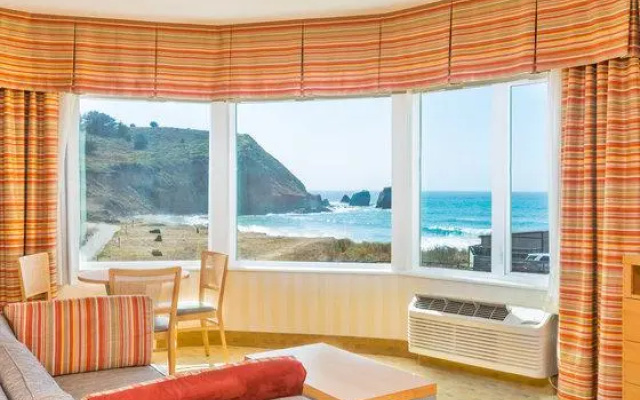 Double Junior Suite with ocean view