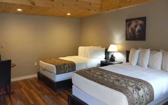 Deluxe Quadruple room with mountain view