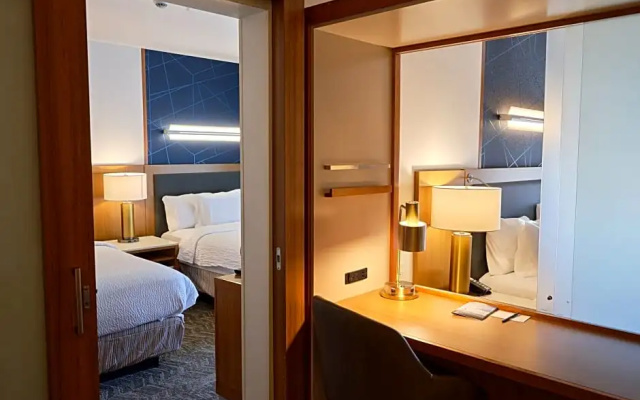2 Bedrooms Quadruple Family Suite
