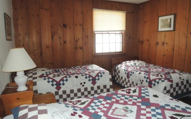 Economy room