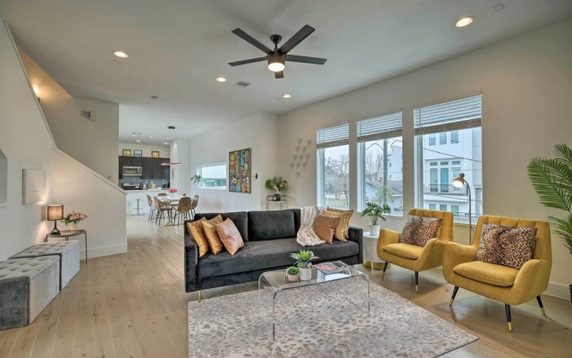 3 Bedrooms Apartment with balcony