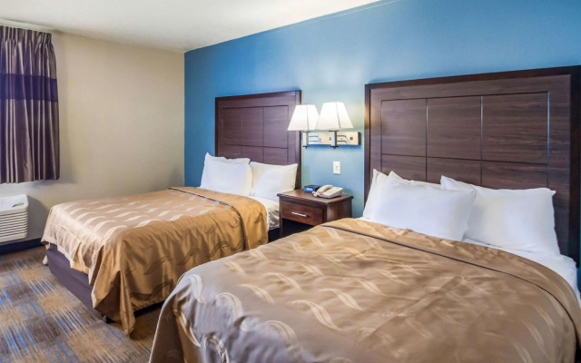 Standard Quadruple room