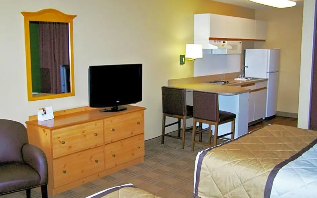 1 Bedroom Quadruple Suite