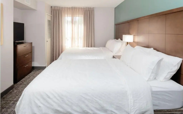 2 Bedrooms Suite