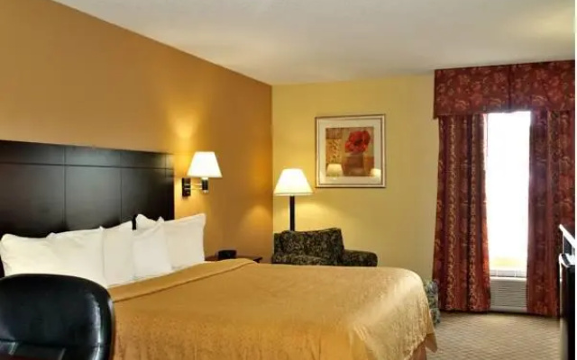 Standard room with city view