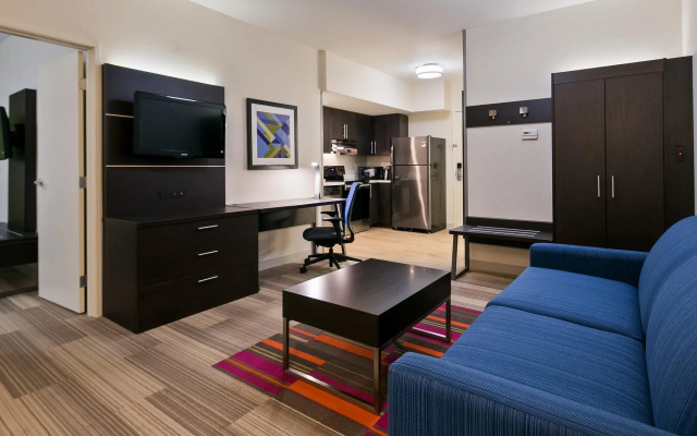 1 Bedroom Double Suite