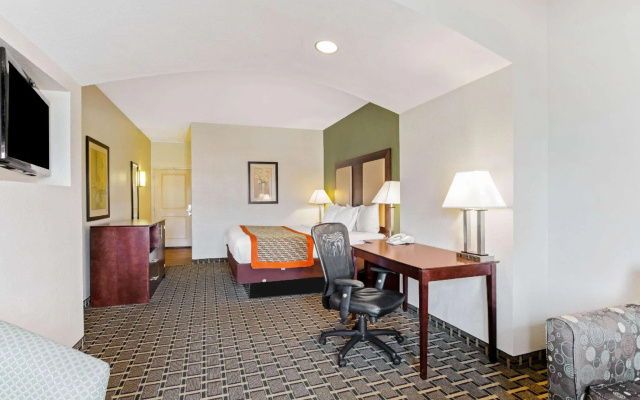 1 Bedroom Deluxe Double Suite