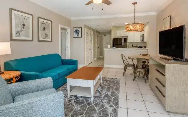 2 Bedrooms Apartment with ocean view