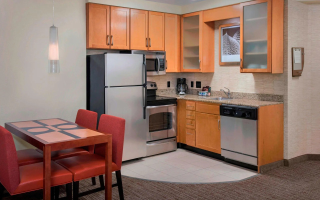 2 Bedrooms Suite