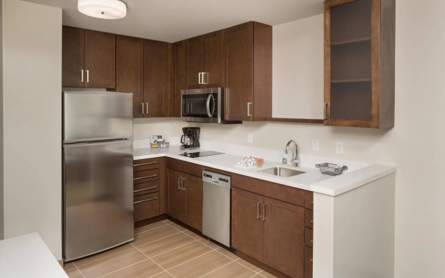 1 Bedroom Quadruple Suite