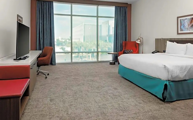 Standard room with pool view