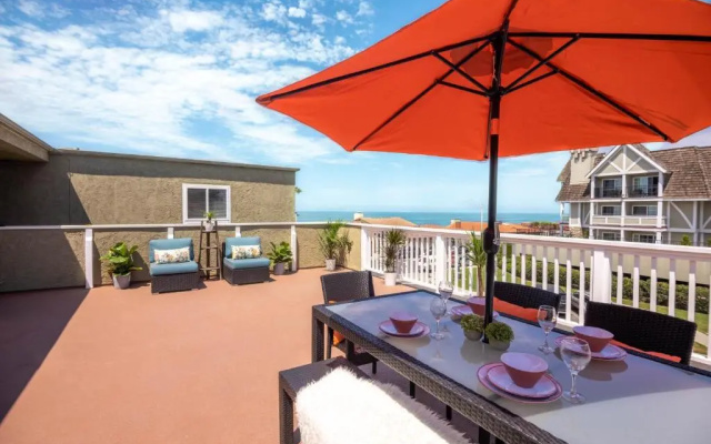 2 Bedrooms Villa with partial ocean view