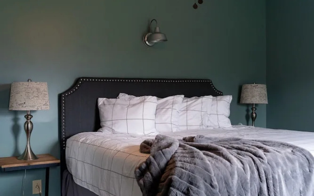 Standard room with sunrise view