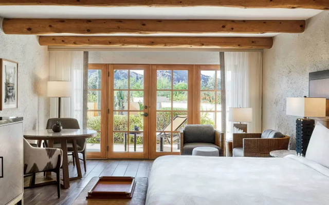 2 Bedrooms Deluxe Suite