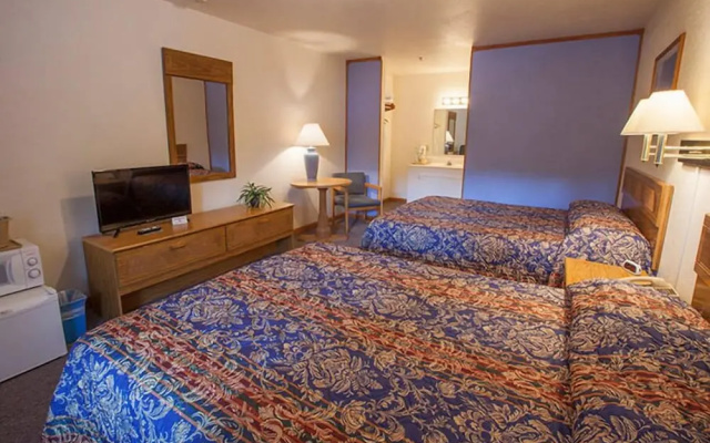 Standard Quadruple room